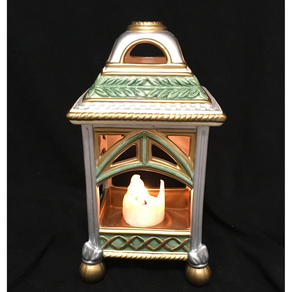 FITZ and FLOYD TEA LITE CANDLE HOLDER Green silver and gold